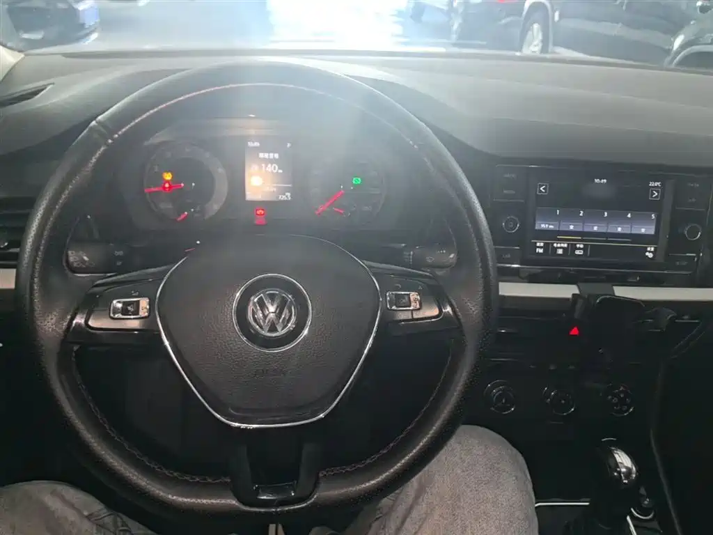 Volkswagen Lavida 2019 1.5L Automatic Comfort Edition China VI фото 10
