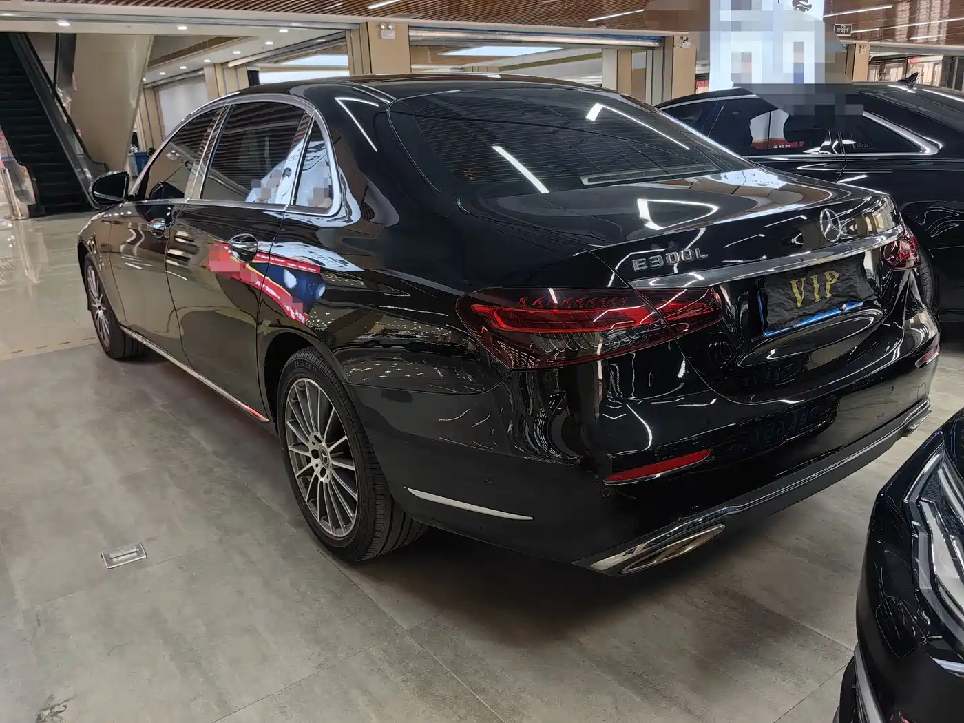Mercedes-Benz E-Class 2022 E 260 L фото 10