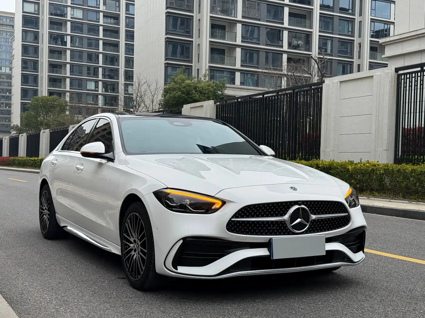 Mercedes-Benz C-Class 2024 Facelift C 260 L Sport фото 3