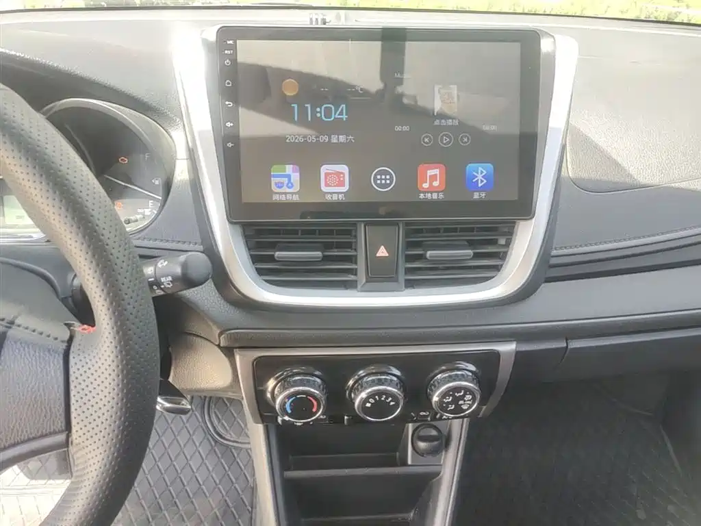 Toyota Vios FS 2017 1.3L Manual Pioneer Edition фото 13