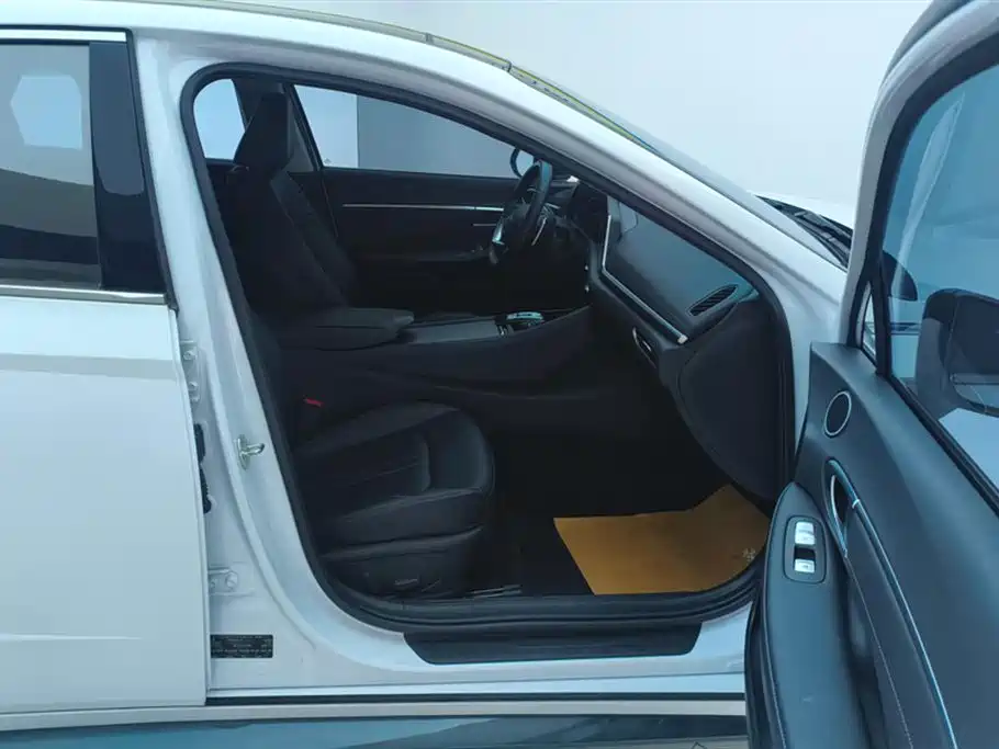 Hyundai Sonata 2020 270TGDi DCT GLS Elite Edition фото 8