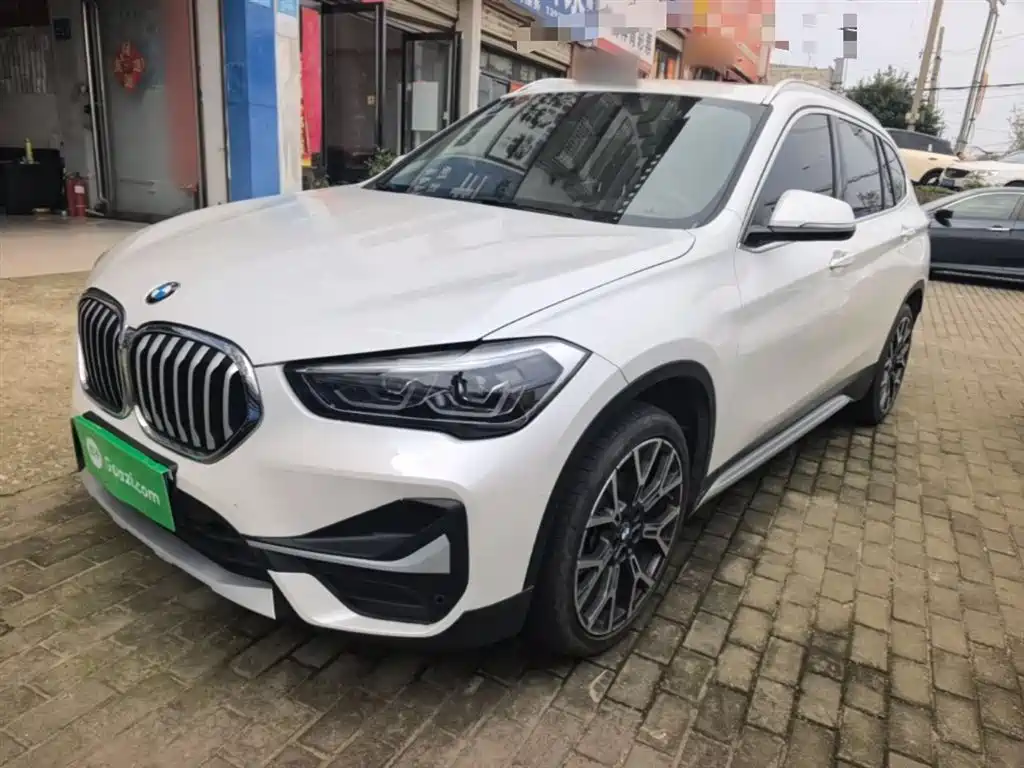 BMW X1 2020 xDrive25Li Premium Edition фото 2