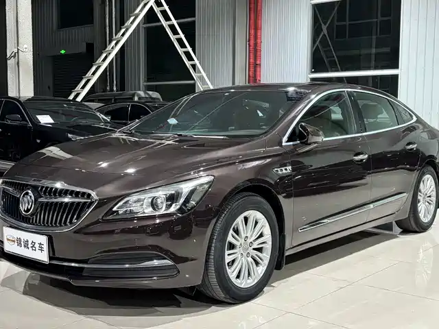 BUICK LACROSSE