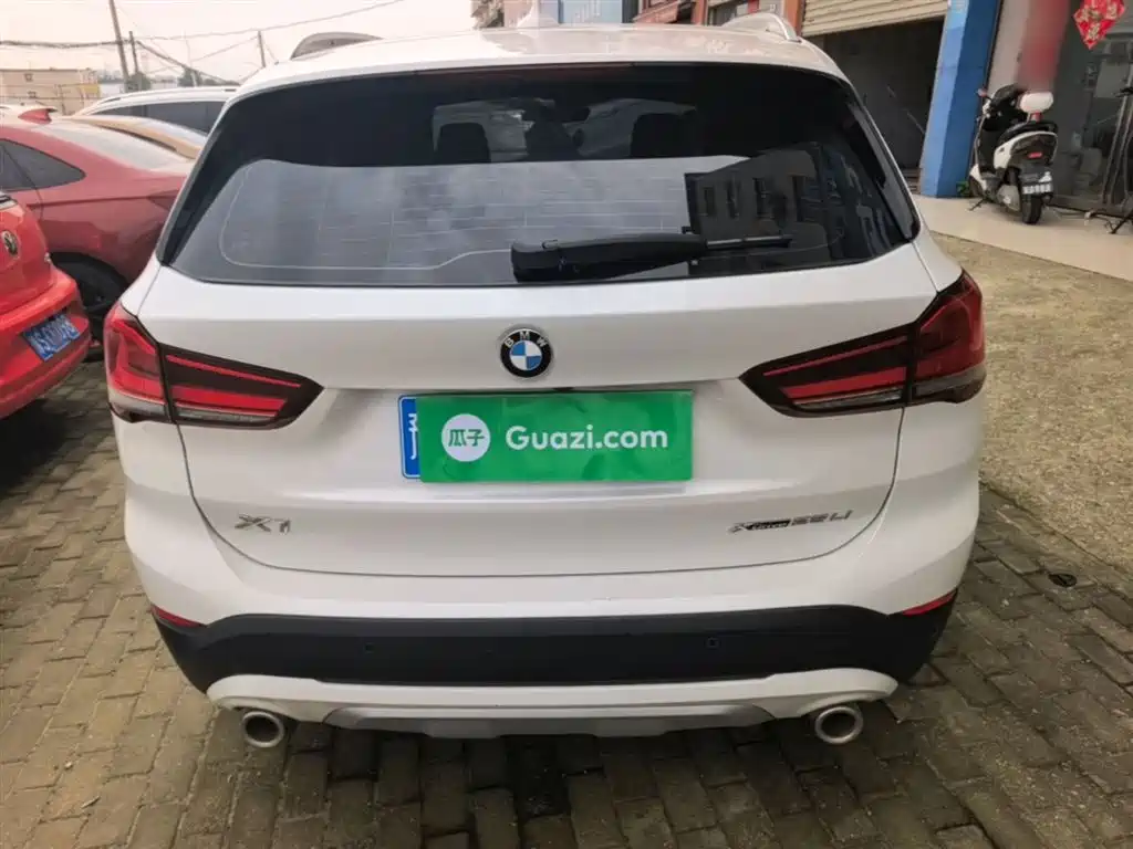 BMW X1 2020 xDrive25Li Premium Edition фото 6