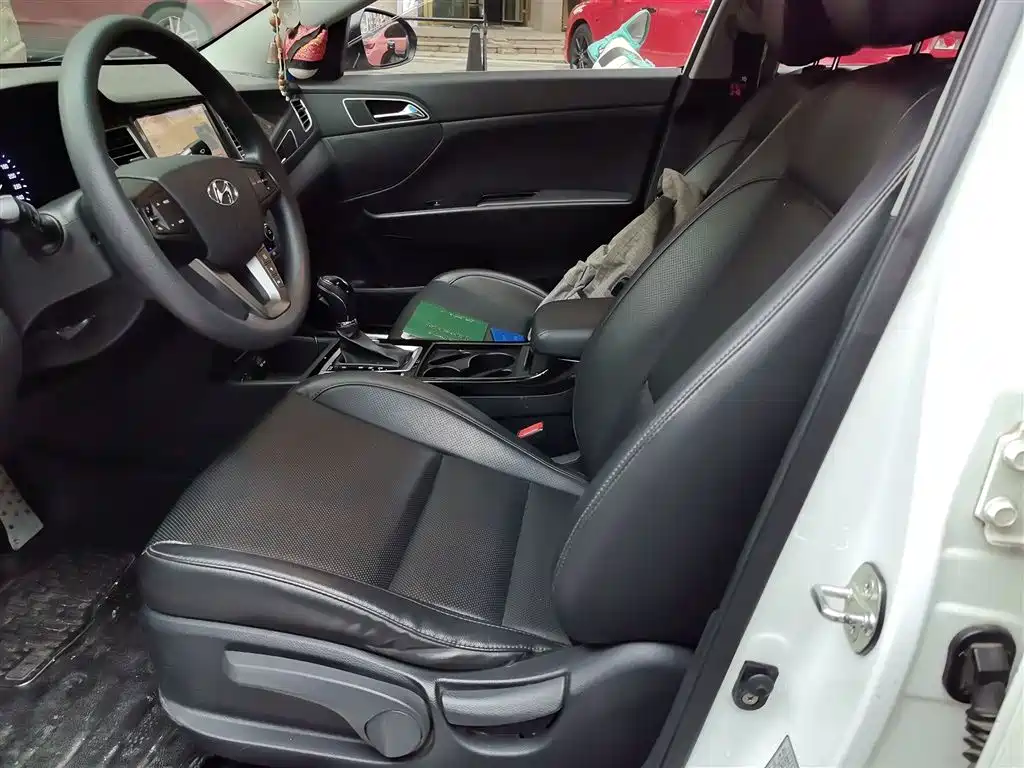Hyundai Mistra 2014 1.8L Auto Smart GLS фото 8