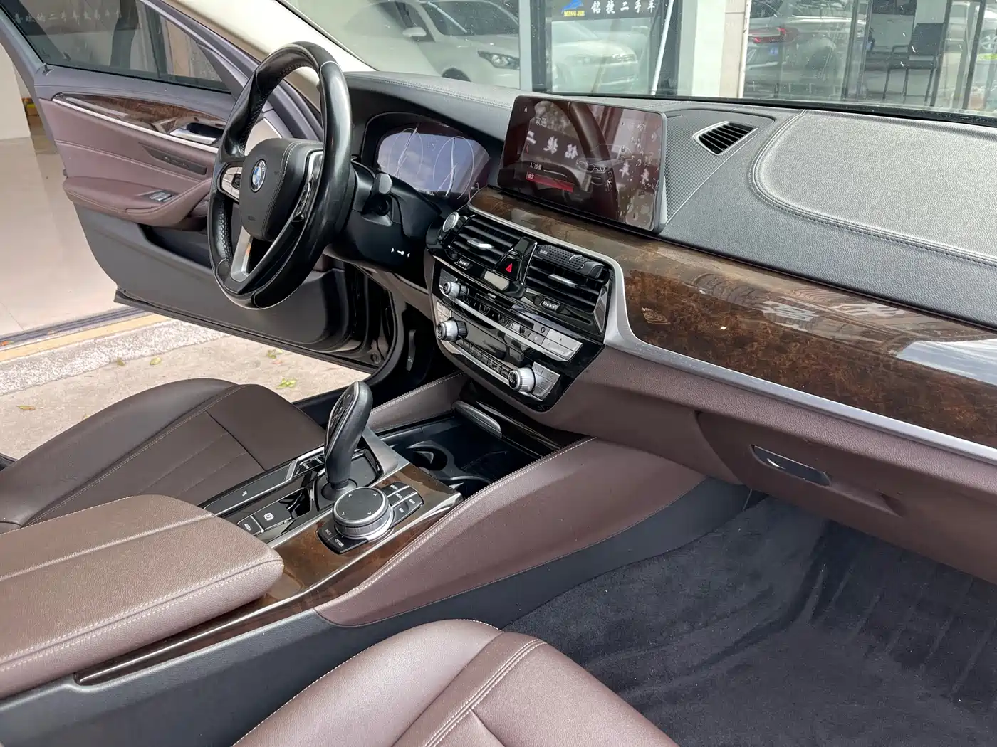 BMW 5 Series 2019 Facelift 525Li Luxury Package фото 8