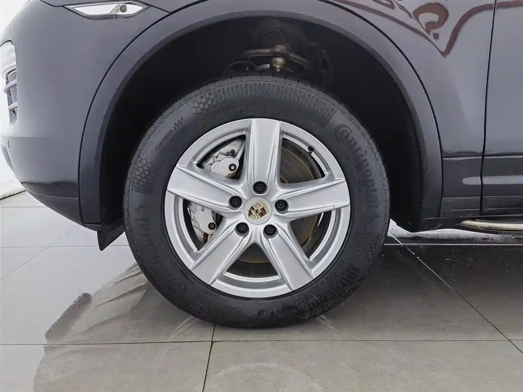 Porsche Cayenne 2011 Cayenne S 4.8L фото 17