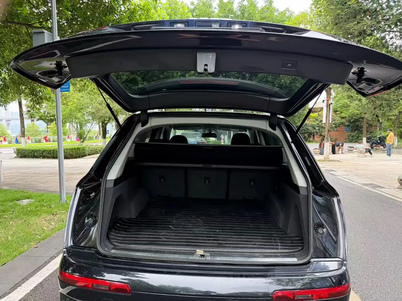 Audi Q7 2019 45 TFSI Comfort фото 10