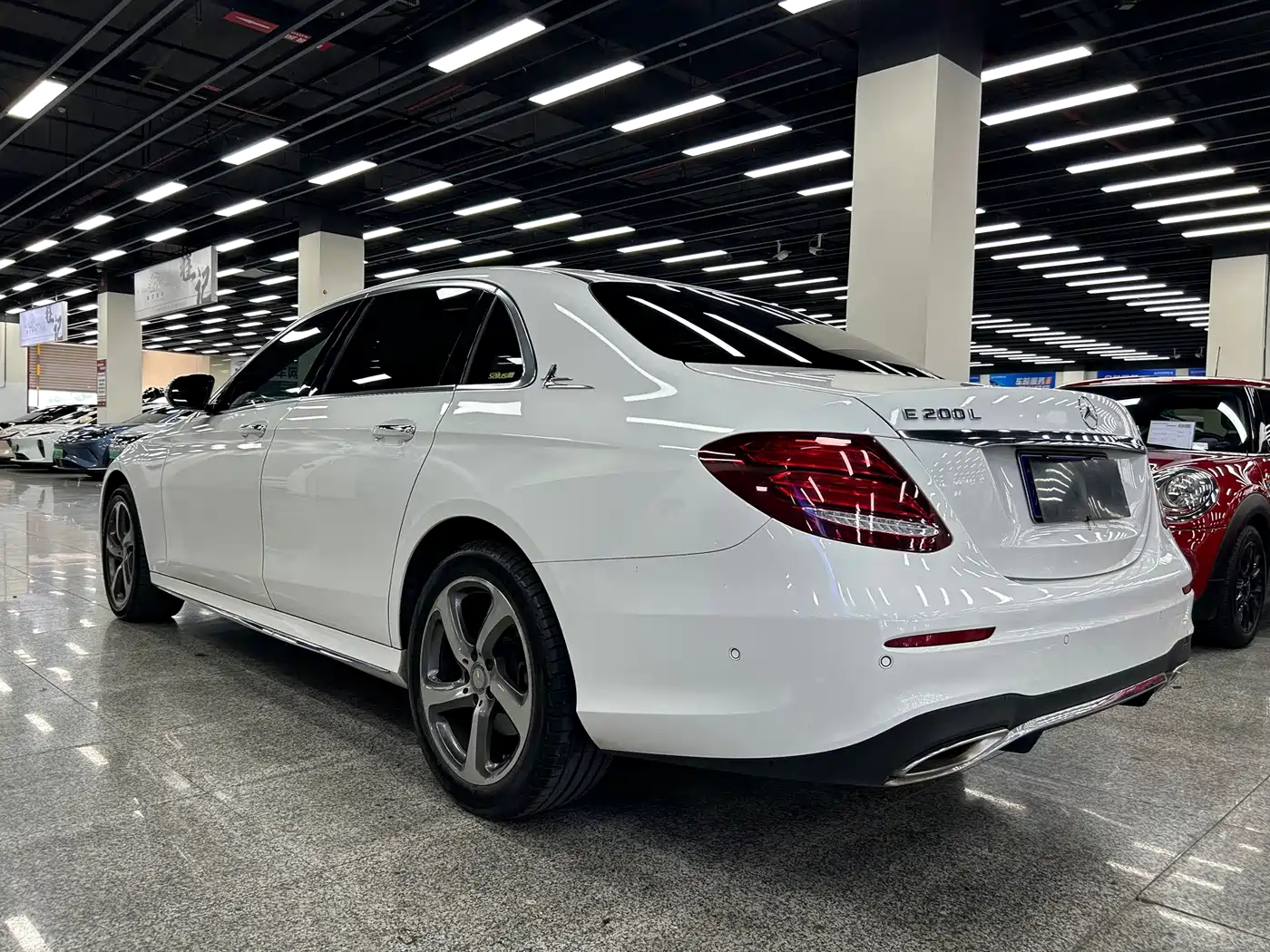 Mercedes-Benz E-Class 2017 E 200 L 4MATIC фото 7