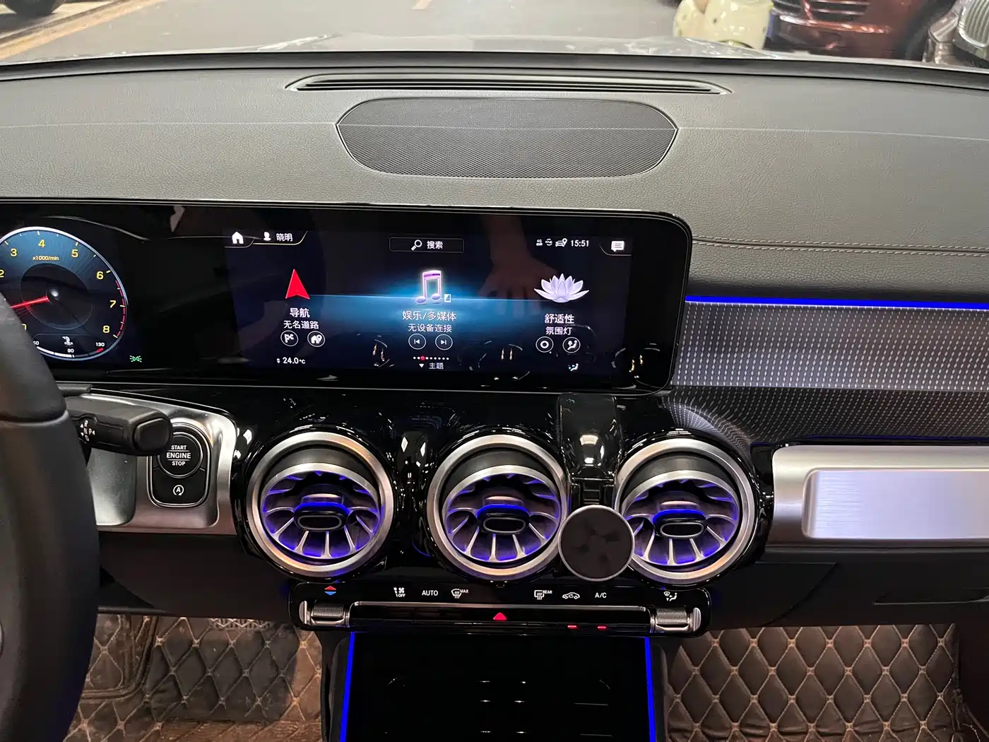 Mercedes-Benz GLB 2023 GLB 220 Style фото 16
