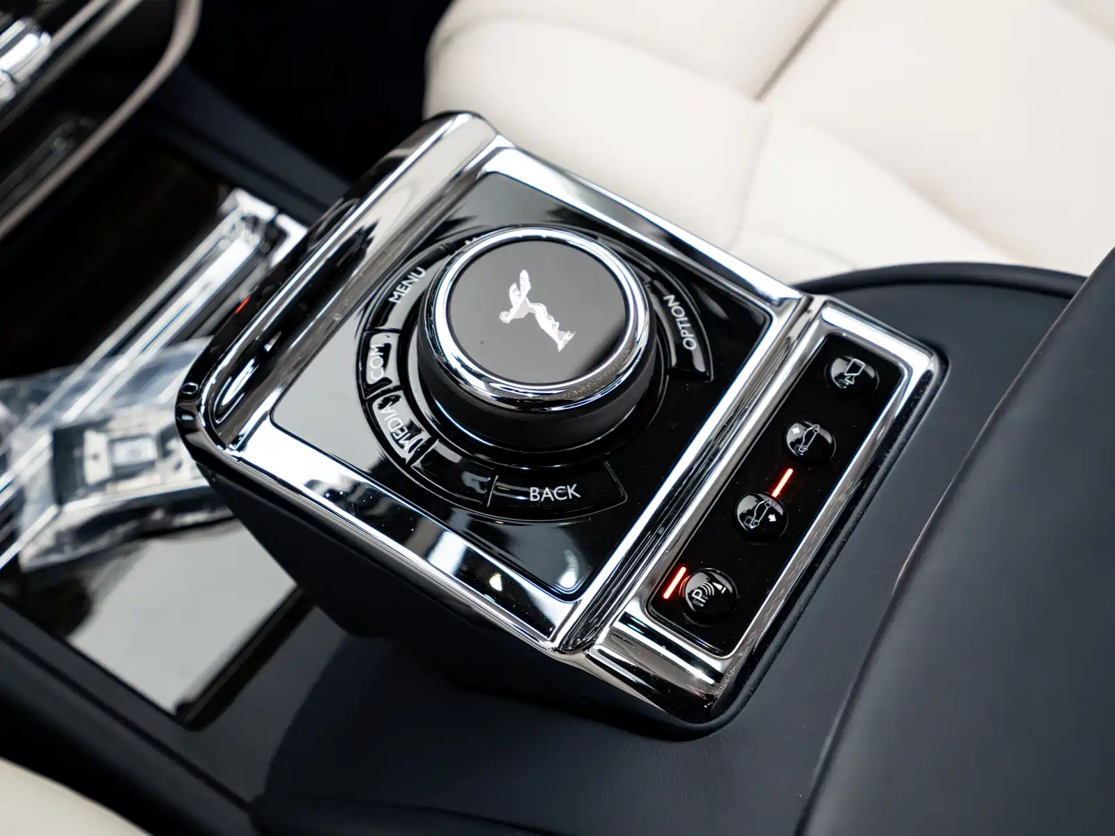Фото 11 - Rolls-Royce Phantom