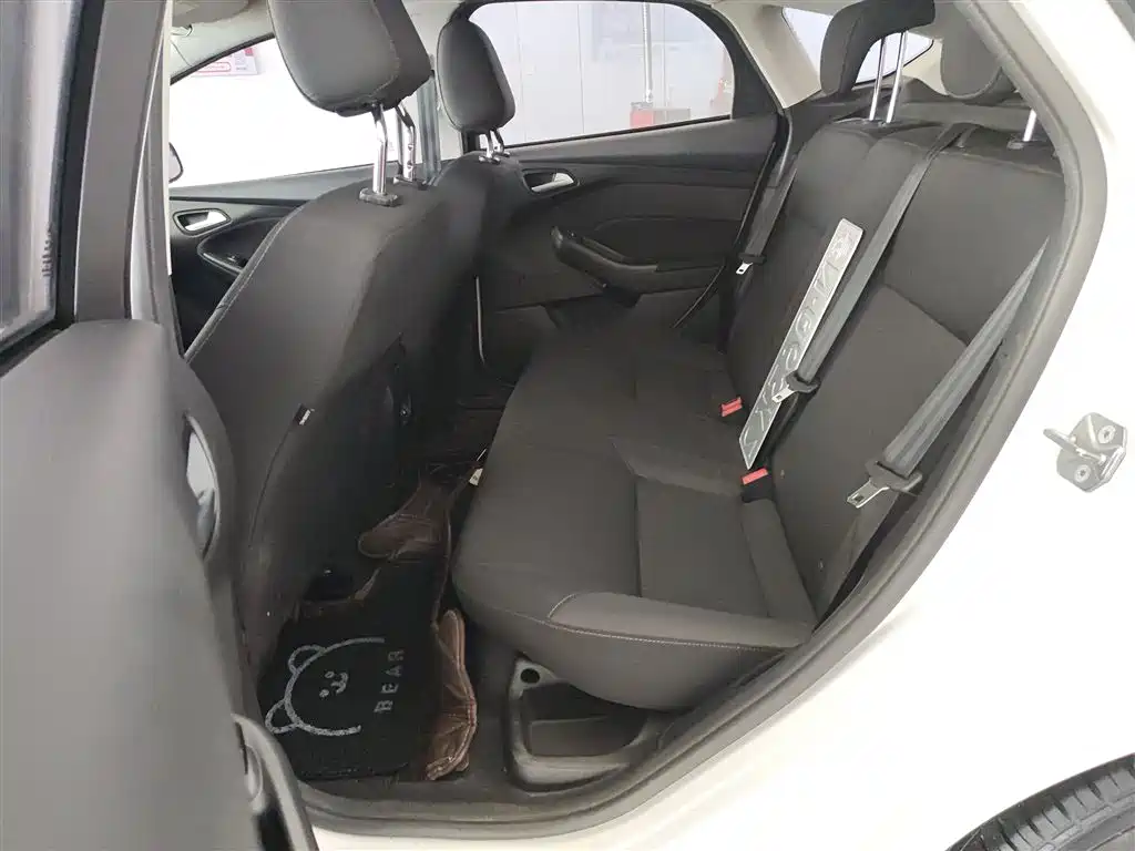 Ford Focus 2018 2018 Hatchback Classic 1.6L Automatic Comfort Smart Edition