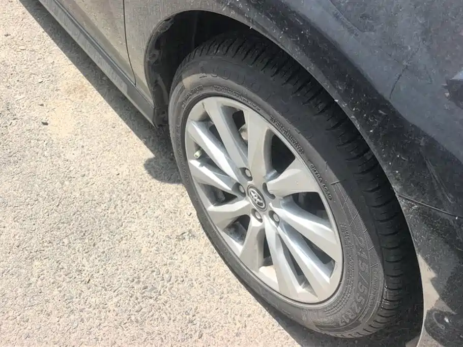 Toyota Camry 2018 2.0G Luxury Edition фото 6