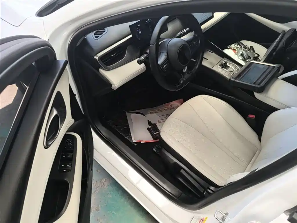 BYD Hai Bao 05 DM-i 2025 DM-i Smart Drive Edition 55KM Luxury фото 16