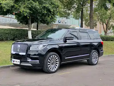 Lincoln Navigator