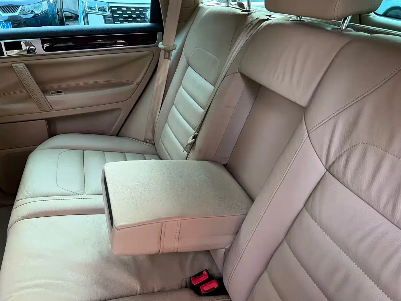 Volkswagen Touareg 2007 3.6L Standard фото 25
