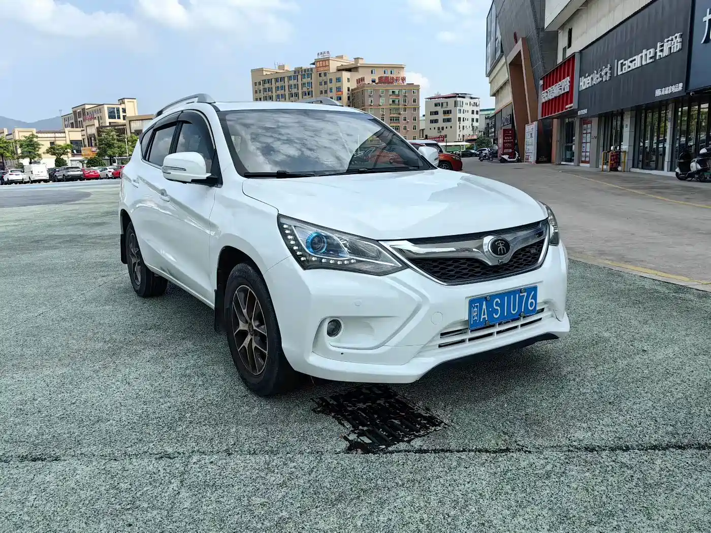 Фото 2 - BYD Song