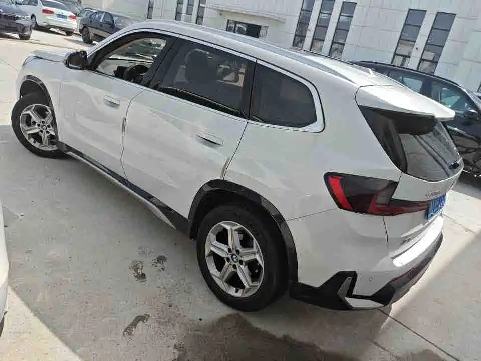 BMW X1 2023 sDrive20Li X Design Package фото 3