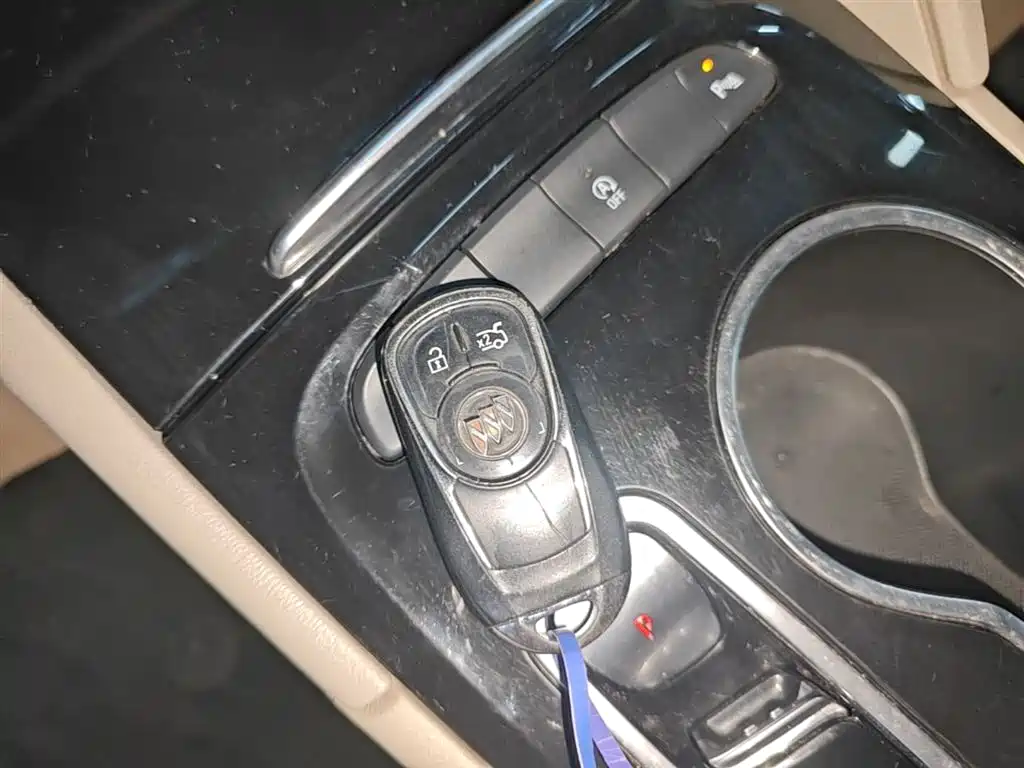 Buick Regal 2020 552T Elite фото 9