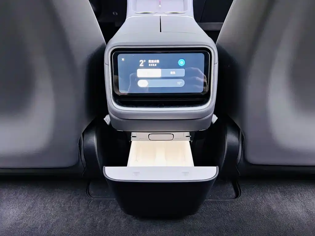 Xiaomi Auto Xiaomi YU7 2026 2025 Extended Range AWD Pro
