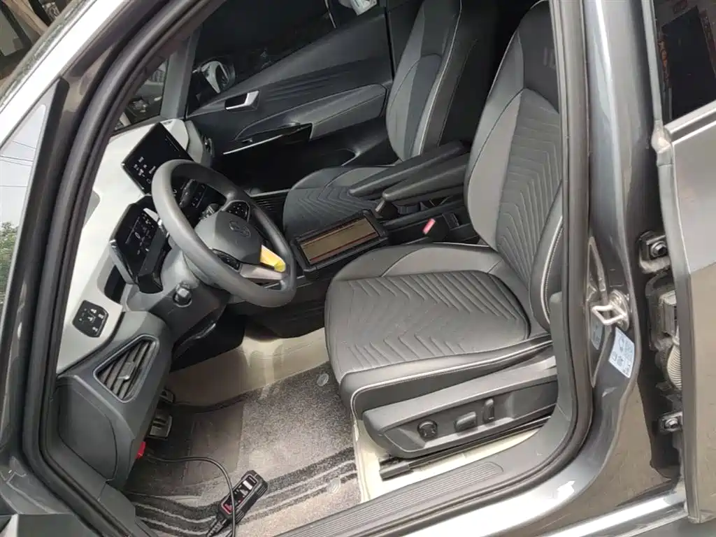 Volkswagen ID.3 2023 Upgraded Pure Intelligence Edition фото 15