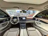 Фото 8 - Mercedes-Benz E-Class