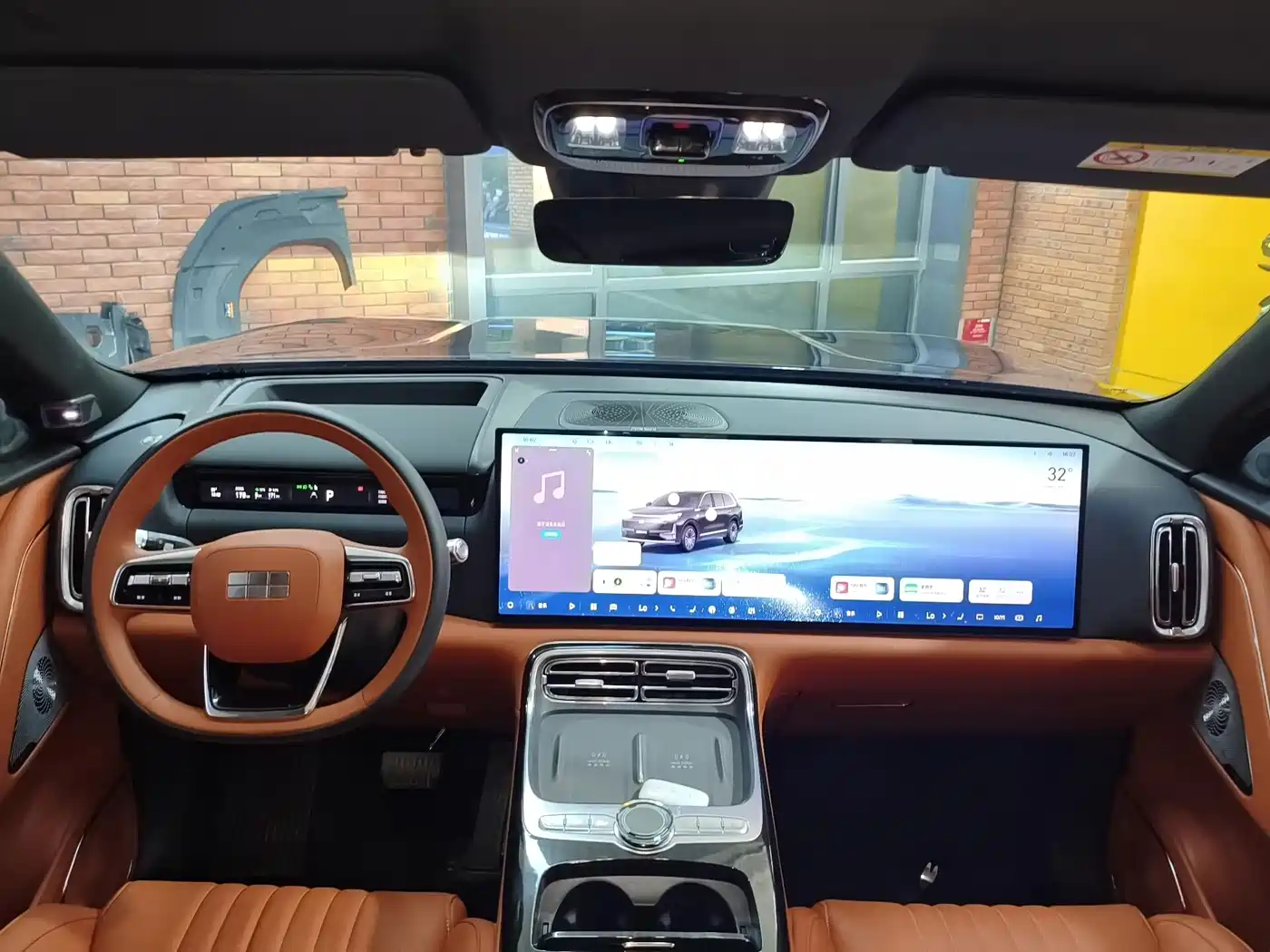 Geely Galaxy Galaxy M9 2025 2025 Base Model
