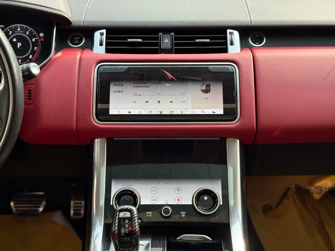 Land Rover Range Rover Sport 2022 3.0 L6 Gloss Black Edition фото 10