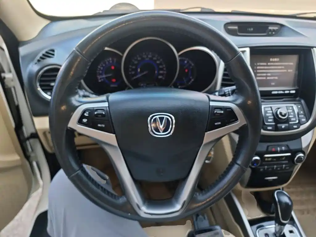 Changan Eado 2015 2015 1.6L Automatic Luxury