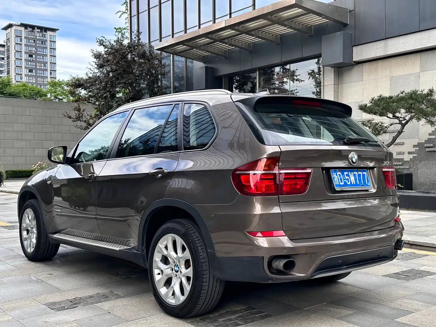 BMW X5 (Import) 2013 xDrive35i Leading фото 6