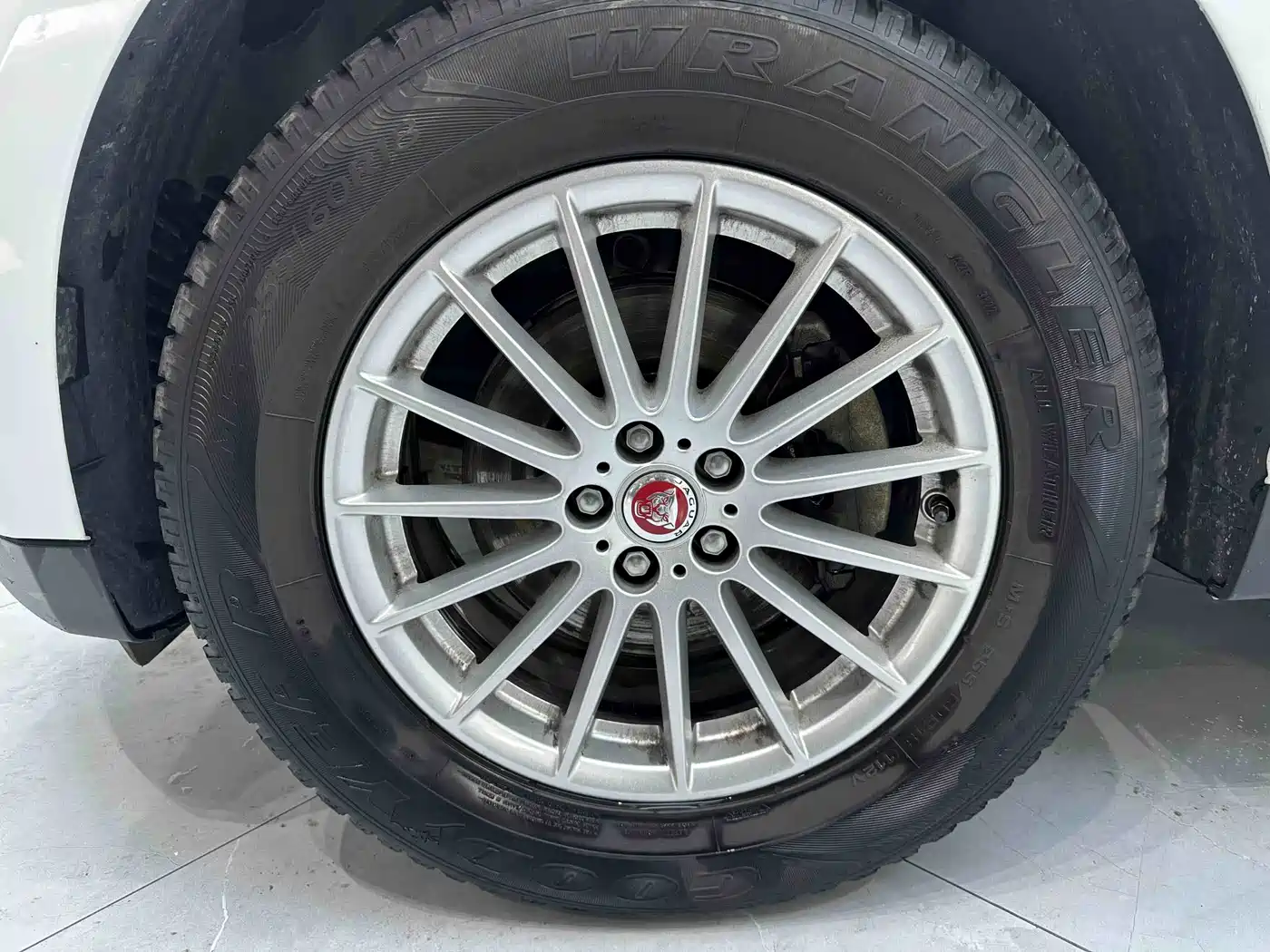 Jaguar F-PACE 2018 2018 2.0T 4WD Urban Premium Edition
