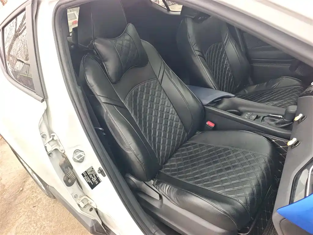 Toyota C-HR 2021 2.0L Comfort Edition фото 20