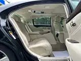 Фото 13 - Lexus LS