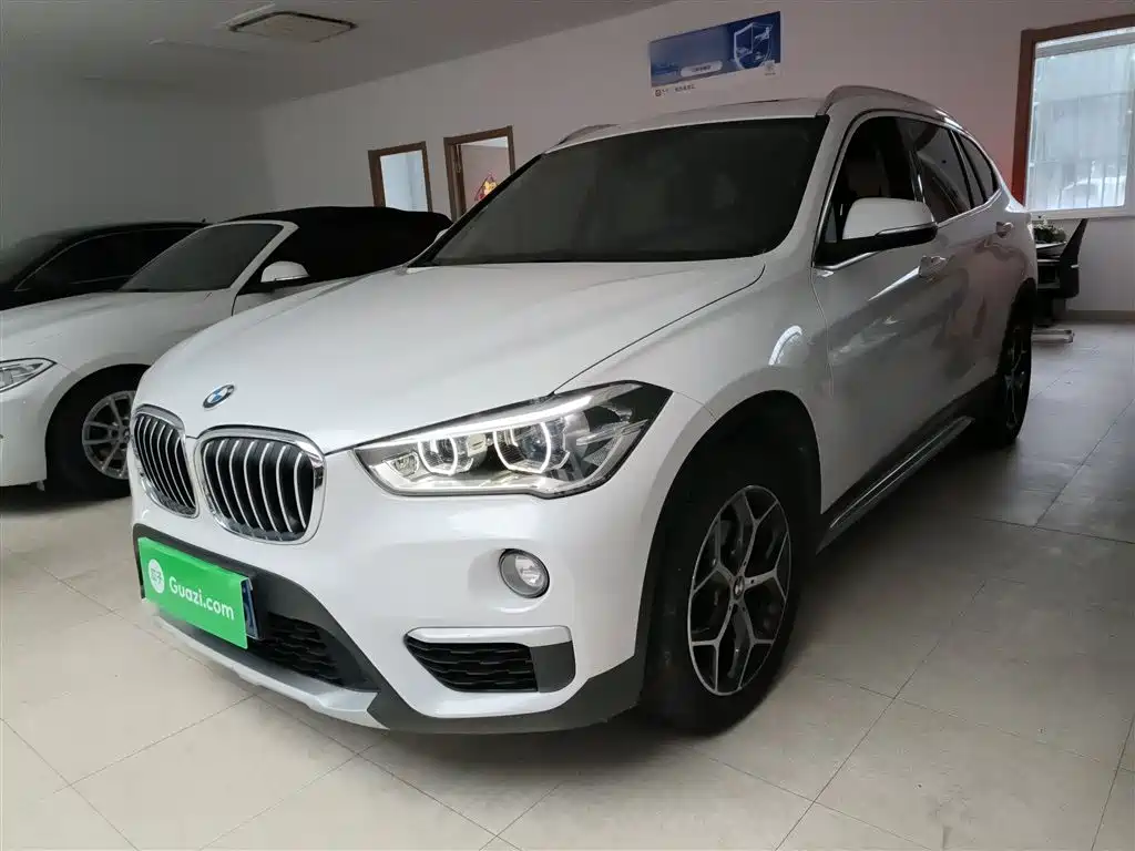 BMW X1 2019 sDrive18Li Premium Model фото 2