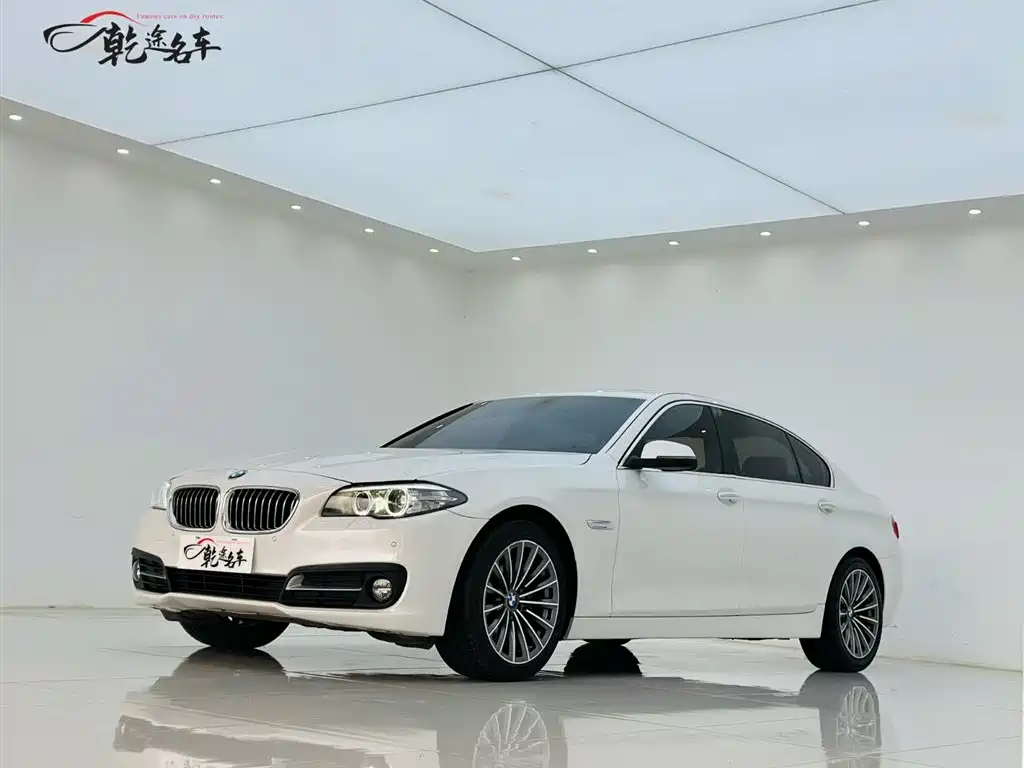 BMW 5 Series 2017 520Li Classic Edition