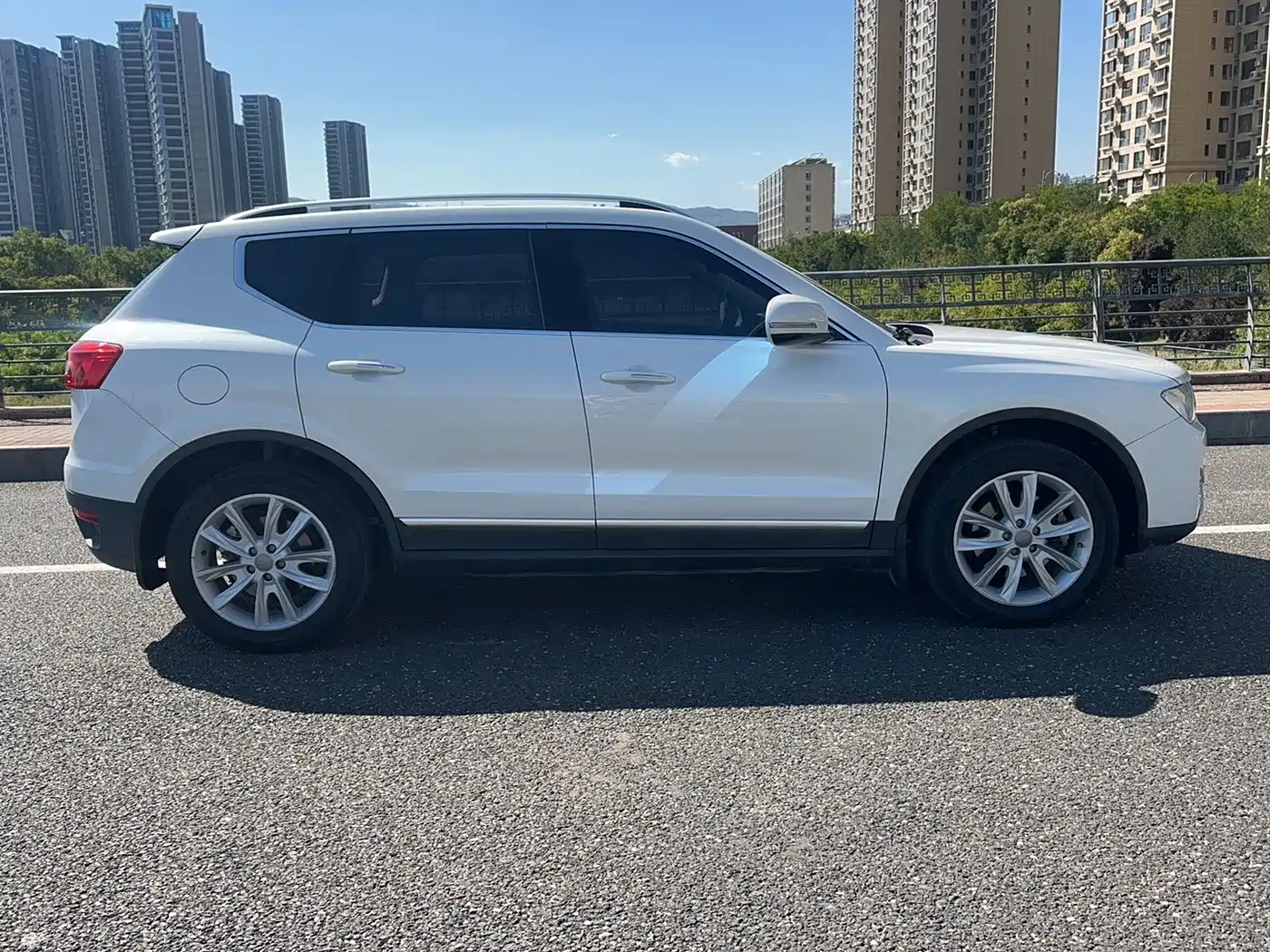 Haval H7 2017 2016 Blue Label H7 2.0T Automatic Luxury