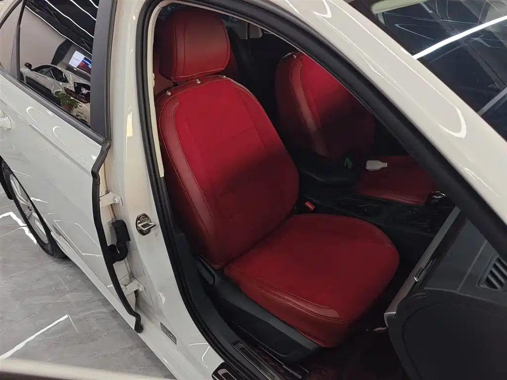 Volkswagen Lavida 2019 Lavida Start 1.5L Auto Trend (China VI) фото 25