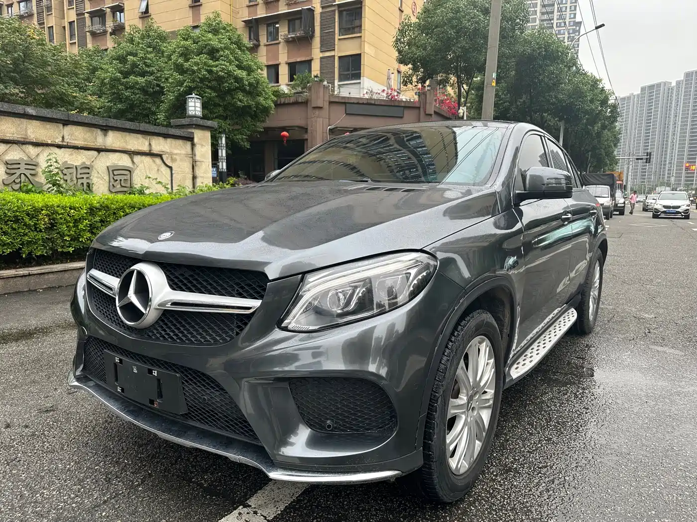 Mercedes-Benz GLE Coupe 2015 GLE 320 4MATIC Coupe SUV