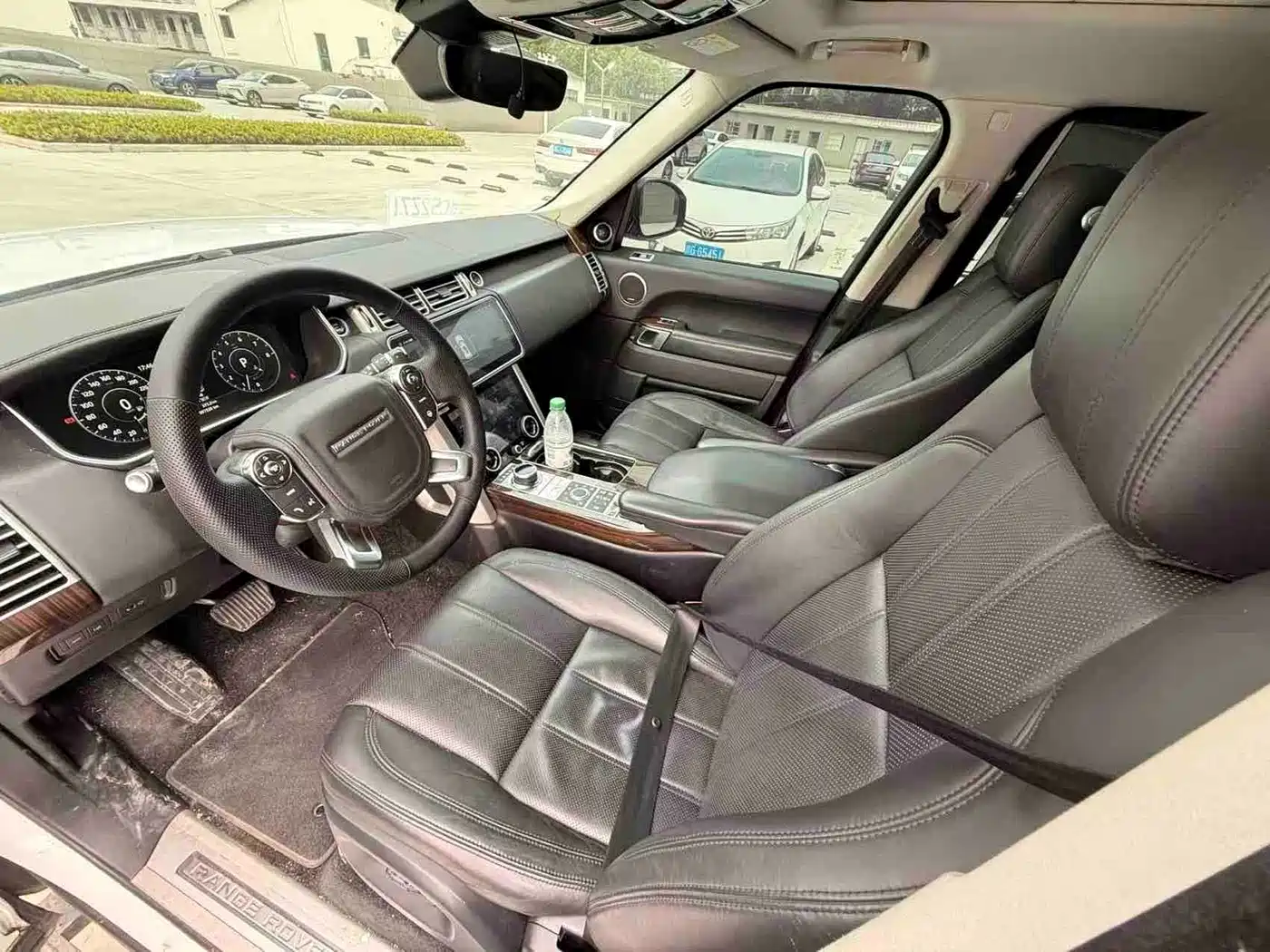 Фото 9 - Land Rover Range Rover