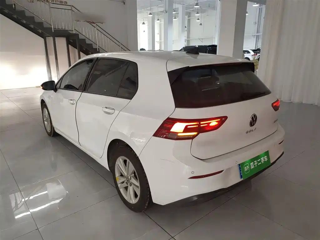 Volkswagen Golf 2023 Model 200TSI DSG фото 23