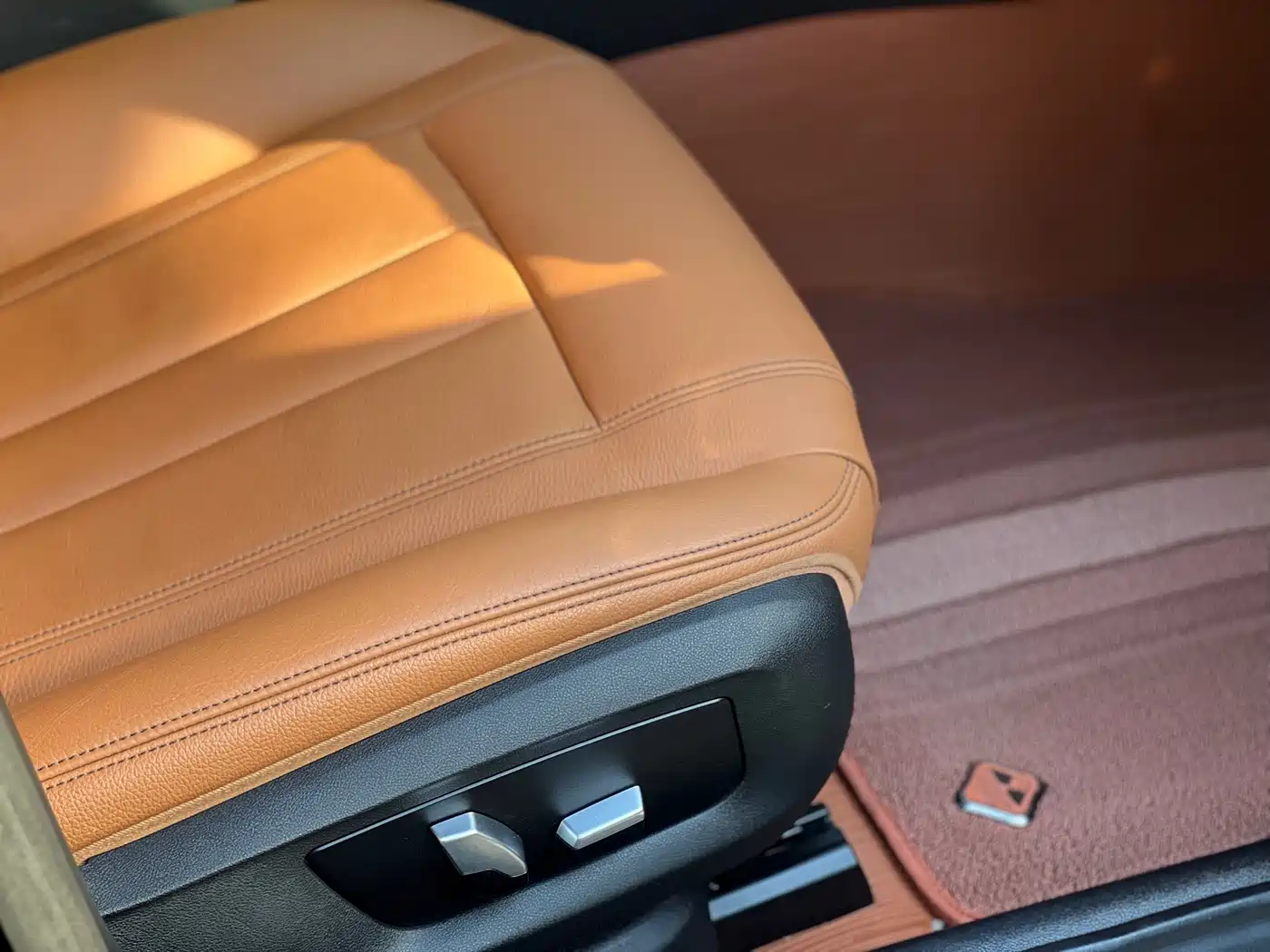 BMW 5 Series 2020 530Li Leading M Sport Package фото 20