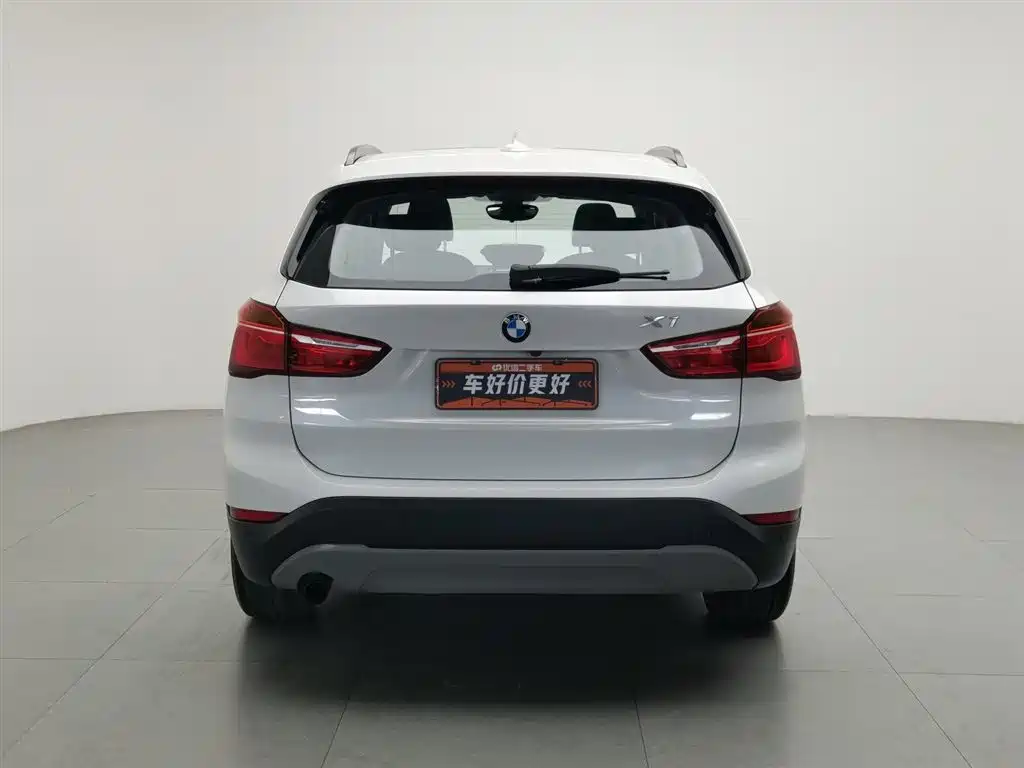 BMW X1 2016 sDrive18Li Fashion Model фото 4