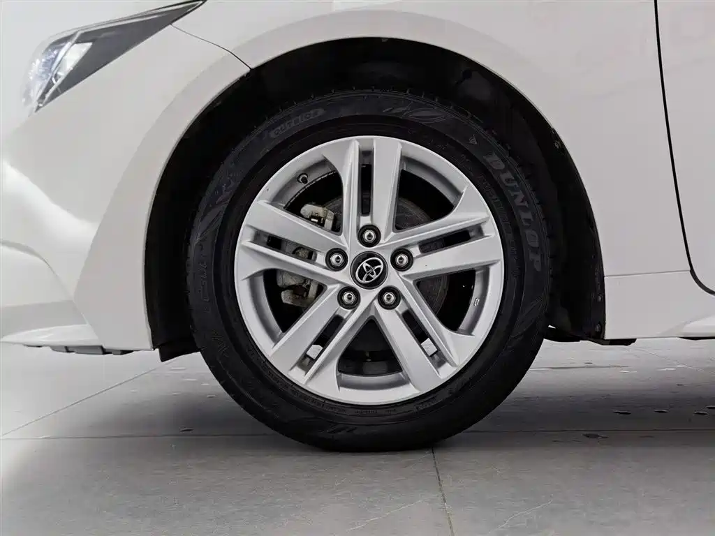 Toyota Levin 2022 TNGA 1.5L CVT Leading Edition фото 17
