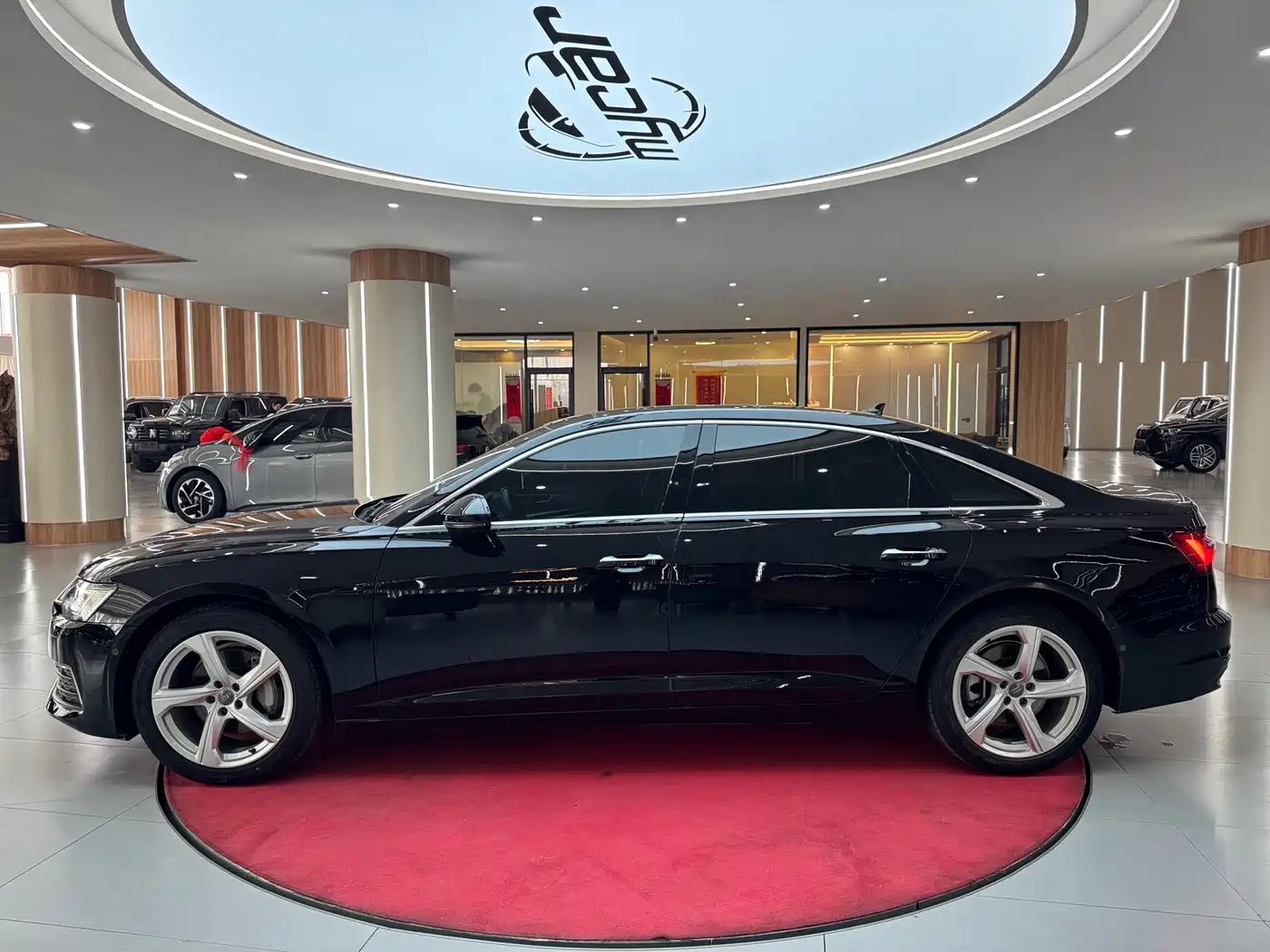 Audi A6L 2021 45 TFSI quattro Exclusive Elegance фото 8