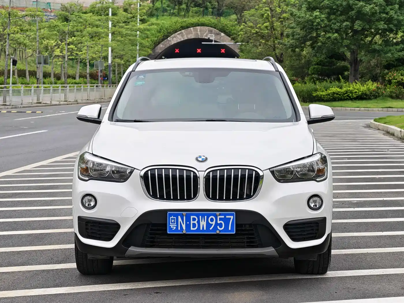 BMW X1 2019 sDrive18Li Fashion Model фото 2