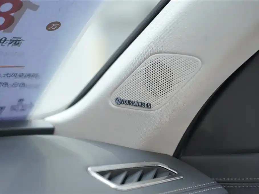 Volkswagen Talagon 2023 380TSI 4WD R-Line Touring Edition фото 11