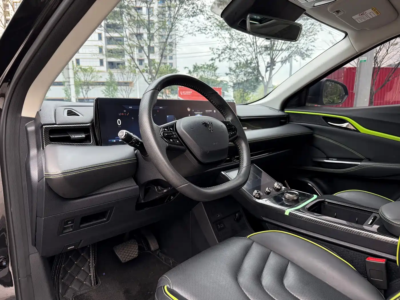 NEZHA AUTOMOBILE NEZHA U