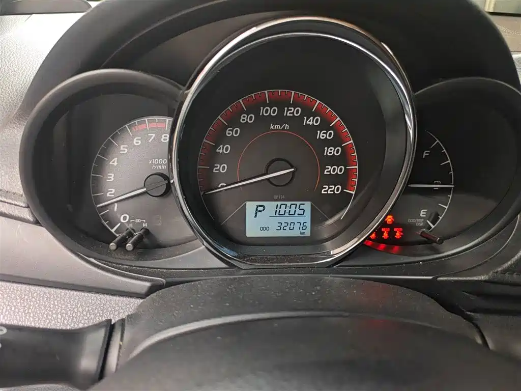 Toyota Vios 2022 1.5L 20th Anniversary Edition фото 5