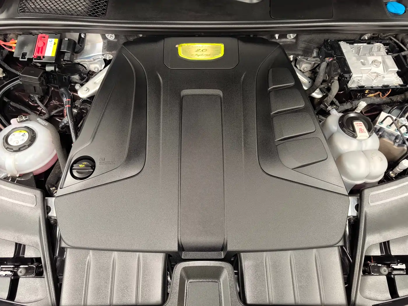 Porsche Cayenne New Energy 2021 Cayenne E-Hybrid 2.0T фото 32
