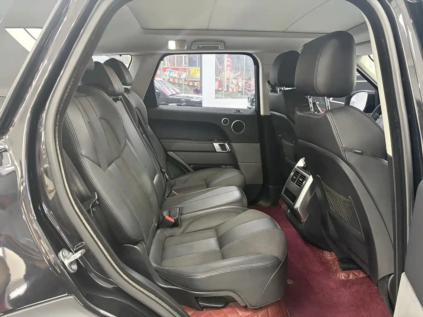 Land Rover Range Rover Sport 2017 3.0 SC V6 SE фото 9